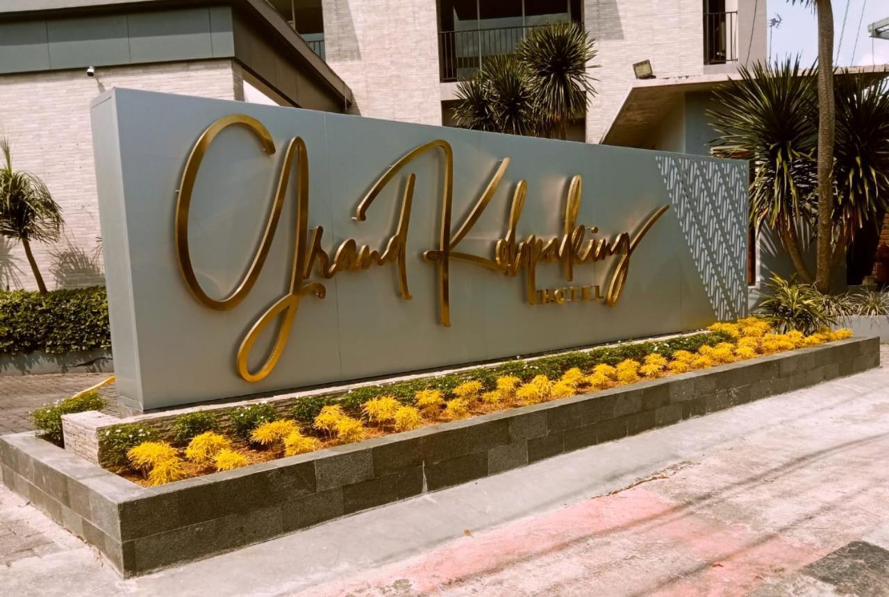 Grand Kolopaking Hotel Kebumen Eksteriør billede