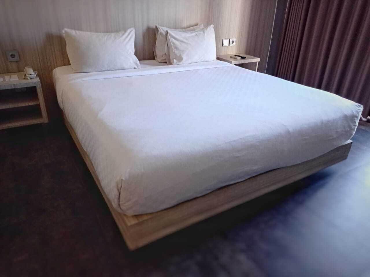Grand Kolopaking Hotel Kebumen Eksteriør billede